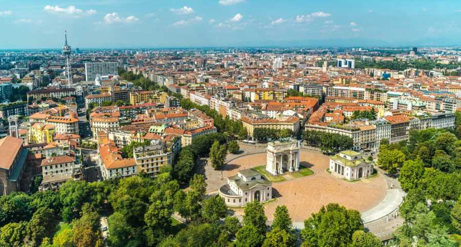 Milano bekarlar için, Napoli yatırımcılar için, Bologna çevre için: 2025-2026 konut eğilimleri
