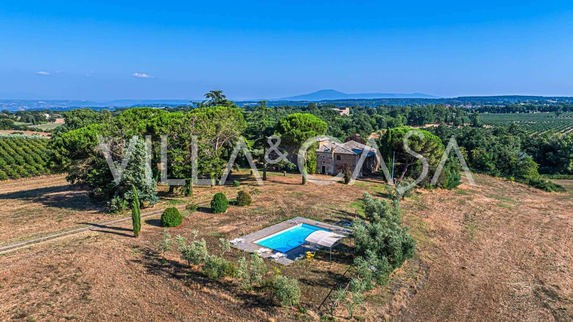 Bolsena ve Orvieto arasında benzersiz malikanenin satışı.