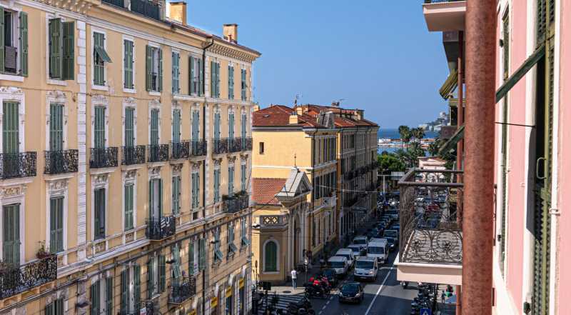 San Remo'da dört odalı daire