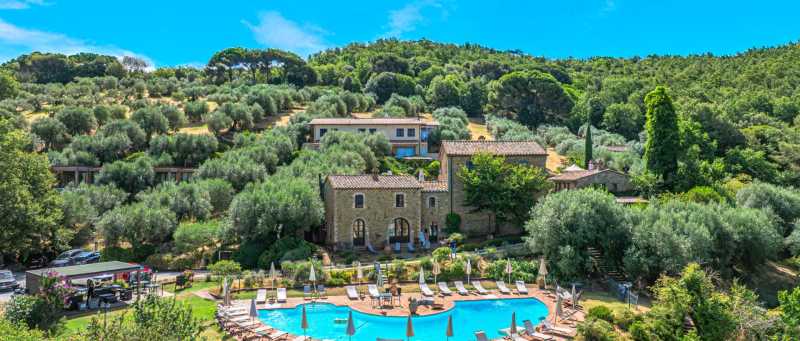 Umbria'da Trasimeno Gölü'nde lüks agroturizm