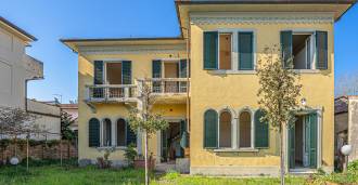 Lido di Camaiore'deki şık villa