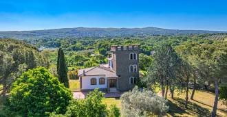 Viterbo'da muhteşem villa satılık