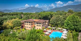 Toskana kıyısında muhteşem otel-villa satılık