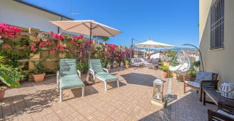 Satılık şık otel Lido di Camaiore'da
