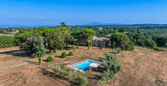 Bolsena ve Orvieto arasında benzersiz malikanenin satışı.