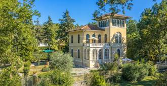 Toskana, Lucca'da Satılık Elit Malikanesi