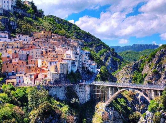 Basilicata İtalya'da harika bir bölgedir 2021
